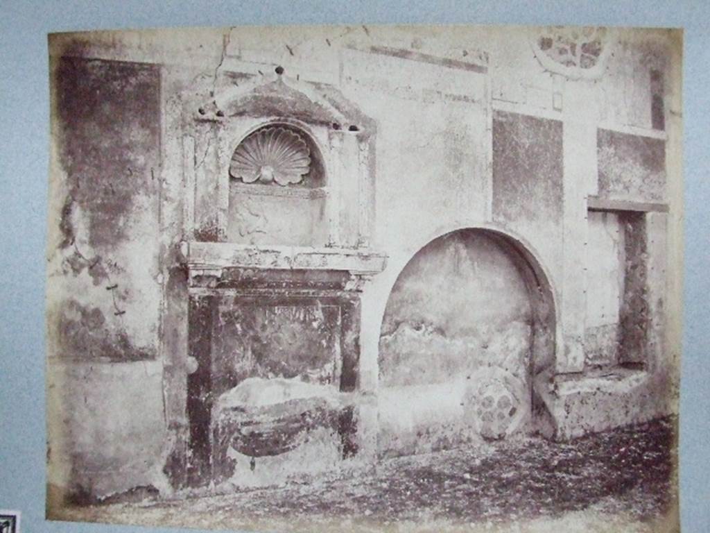 IX.1.7 Pompeii.  Three niches on south wall of atrium.  Old undated photograph courtesy of Society of Antiquaries: Fox Collection.

