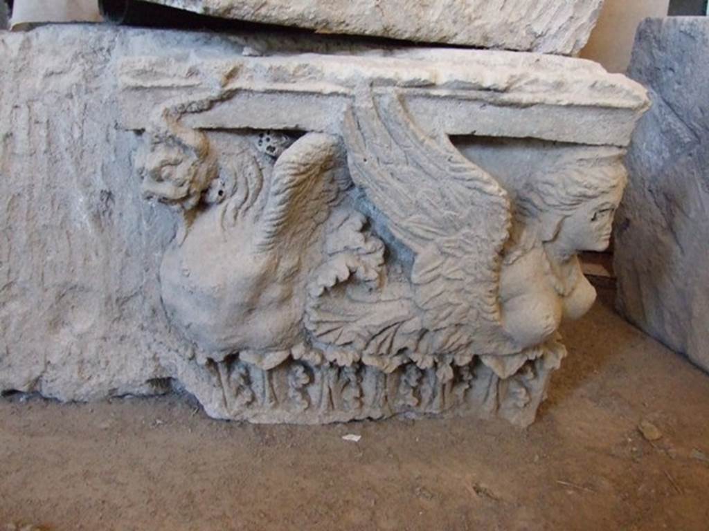 IX.1.20 Pompeii. December 2006. Capital with attributes of Dionysus, from the entrance. Photo taken in storage in VII.7.29.