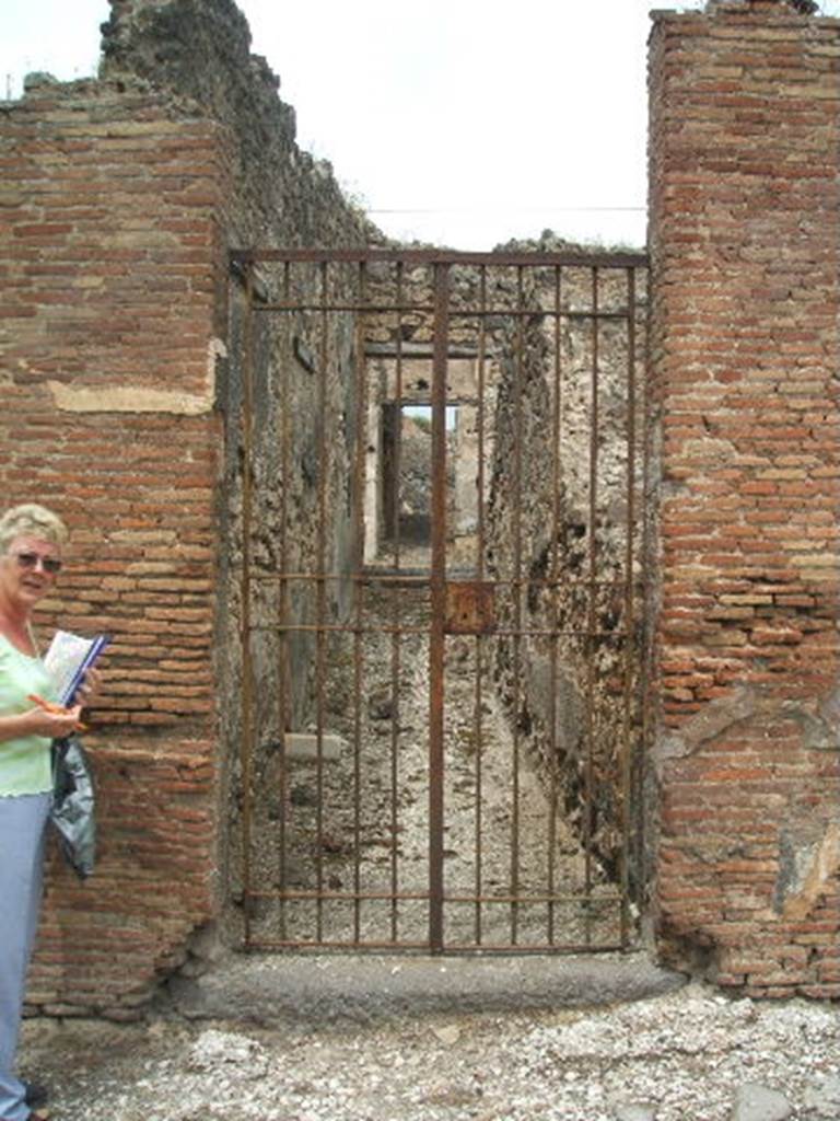 IX.3.15 Pompeii.  Entrance.