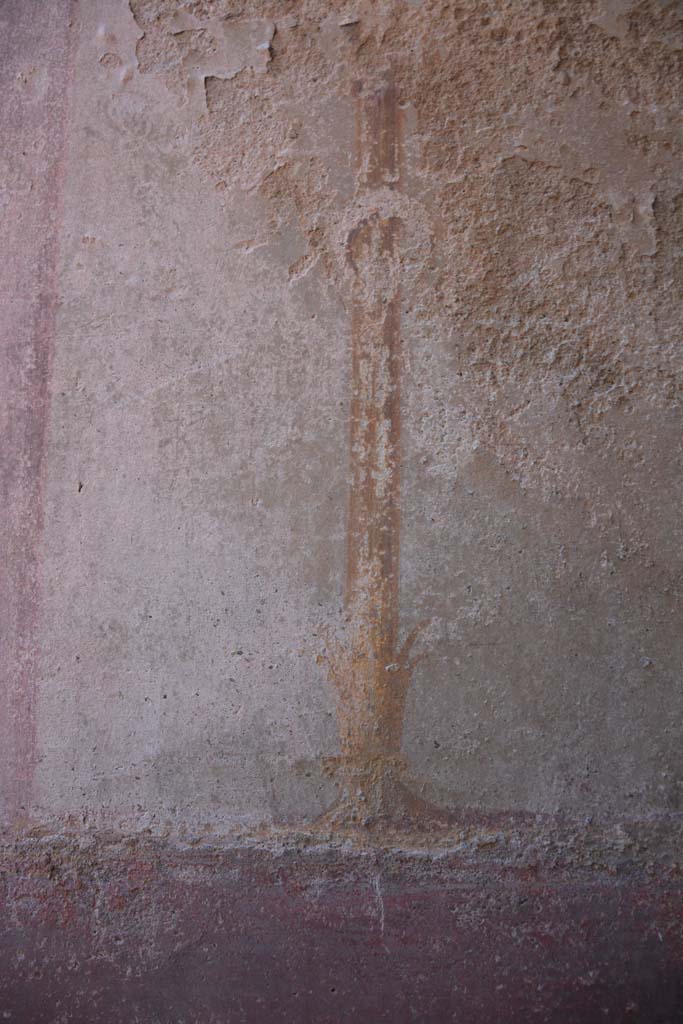 IX.5.6 Pompeii. May 2017. Room k, (east side), detail of painted candelabra on north wall.
Foto Christian Beck, ERC Grant 681269 DCOR.
