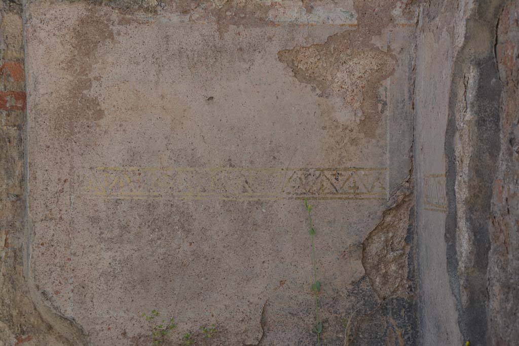 IX.5.6 Pompeii. May 2017. Room a, detail of painted decoration on zoccolo on west wall, near room b.
Foto Christian Beck, ERC Grant 681269 DÉCOR.
