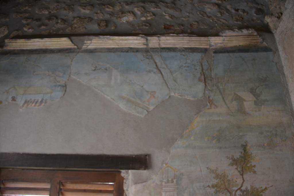 IX.5.9 Pompeii. March 2017. Room l (L), upper south wall above window in south-west corner.  
Foto Christian Beck, ERC Grant 681269 DCOR.

