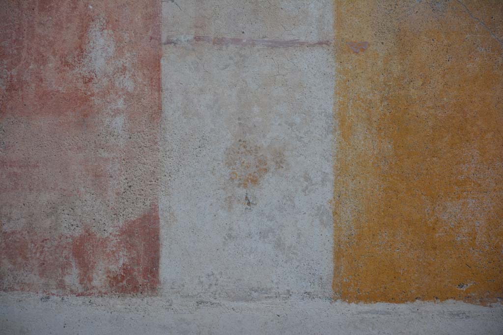 IX.5.9 Pompeii. May 2017. Room “p”, detail from west wall at south end.
Foto Christian Beck, ERC Grant 681269 DÉCOR.
