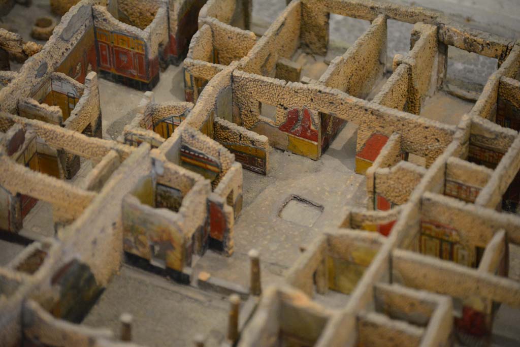IX.5.9 Pompeii. July 2017. 
Looking north-west towards peristyle and rooms on west side of atrium, with entrance corridor and doorway, top right.
From cork model in Naples Archaeological Museum.
Foto Annette Haug, ERC Grant 681269 DÉCOR


