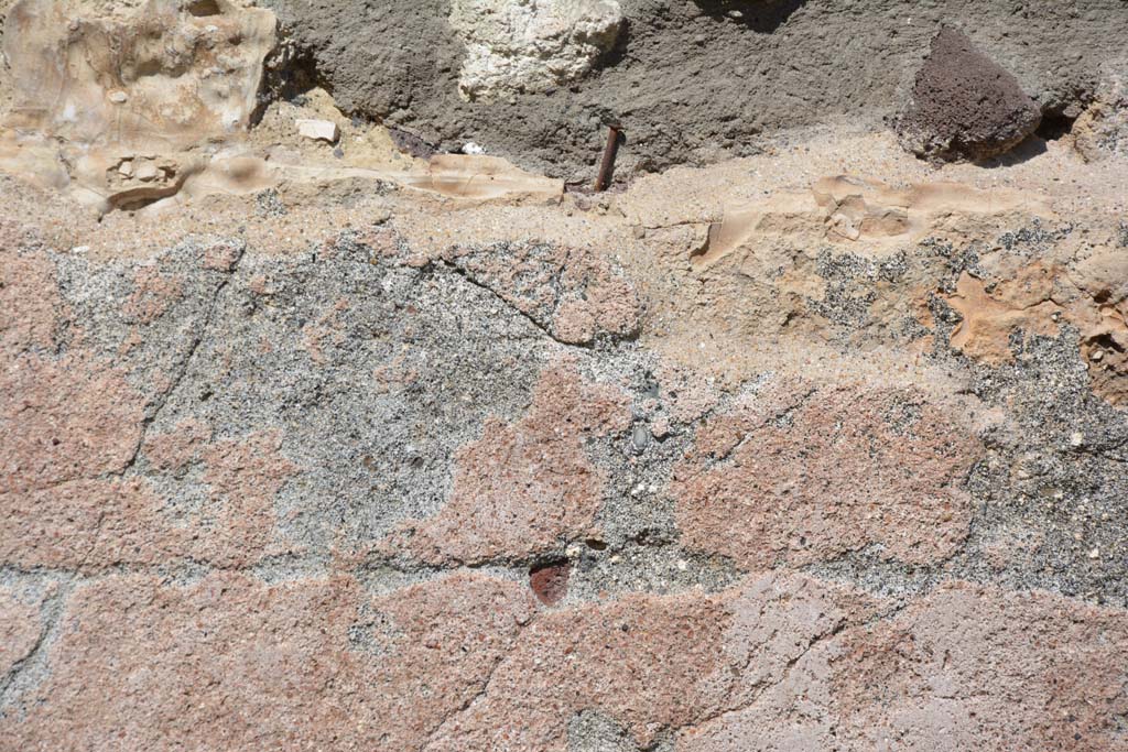 IX.5.18 Pompeii. May 2017. Room m, detail of east wall of cupboard. 
Foto Christian Beck, ERC Grant 681269 DÉCOR.
