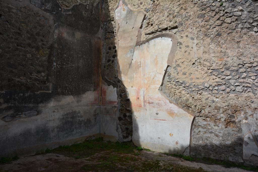 IX.5.18 Pompeii. March 2017. Room f, looking towards north-west corner.
Foto Christian Beck, ERC Grant 681269 DÉCOR.

