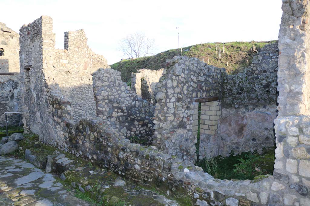 IX.6.8 Pompeii. December 2018. Photo taken from roadway on north side, on the right is room 6 and 7. Photo courtesy of Aude Durand.