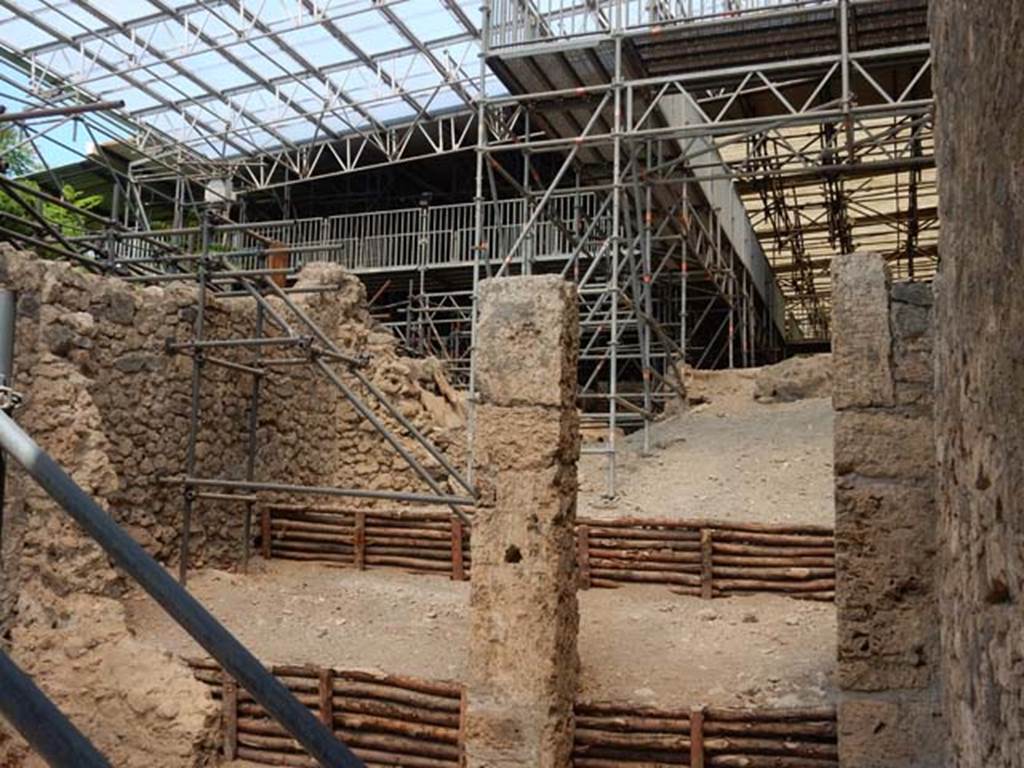 IX.12.1 Pompeii, May 2018. Looking north from entrance doorway into rear rooms. Photo courtesy of Buzz Ferebee.

