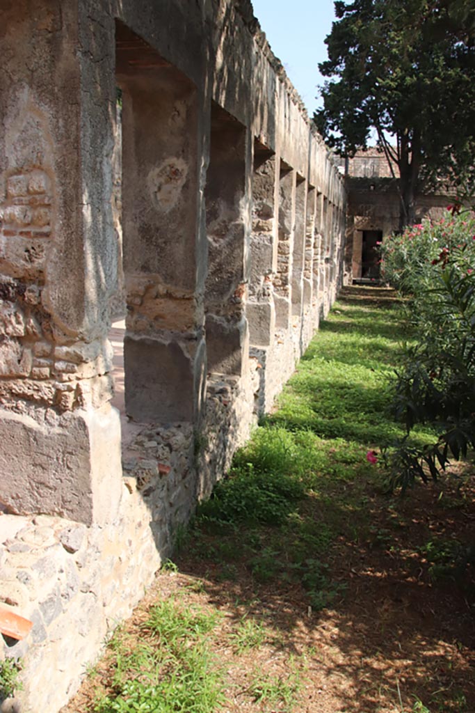 Villa of Diomedes, Pompeii. October 2023. 
Looking east along garden side of north portico. Photo courtesy of Klaus Heese.
