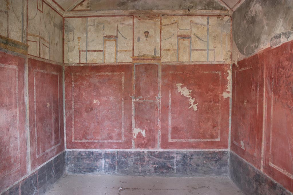 Villa of Diomedes, Pompeii. October 2023. Looking towards east wall. Photo courtesy of Klaus Heese.