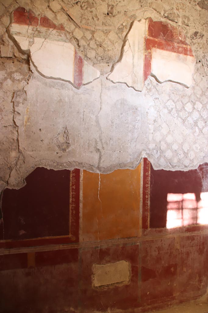 Villa San Marco, Stabiae, October 2022. Room 14, east wall. Photo courtesy of Klaus Heese.