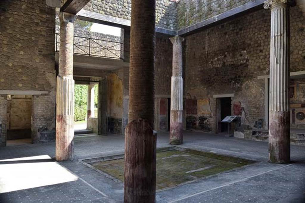 Villa San Marco, Stabiae, April 2018. Room 44, looking towards south side of atrium, with entrance doorway. Photo courtesy of Ian Lycett-King. Use is subject to Creative Commons Attribution-NonCommercial License v.4 International.
