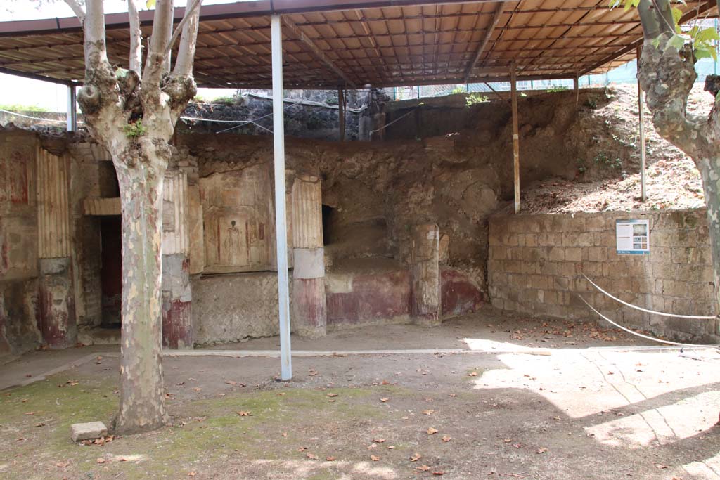 Villa San Marco, Stabiae, September 2019. Area 64, looking towards south-east side of garden. Photo courtesy of Klaus Heese.
