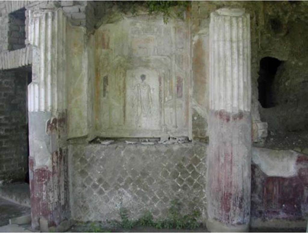Villa San Marco, Stabiae. December 2007. Area 64, niche 8 containing stucco of the hunter. 