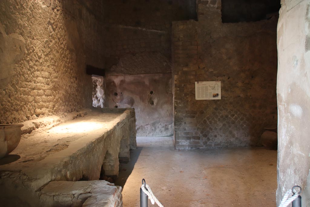 Villa San Marco, Stabiae, April 2018. Room 26, looking east towards doorway in north wall of kitchen, leading to room 32. Photo courtesy of Ian Lycett-King. Use is subject to Creative Commons Attribution-NonCommercial License v.4 International.
