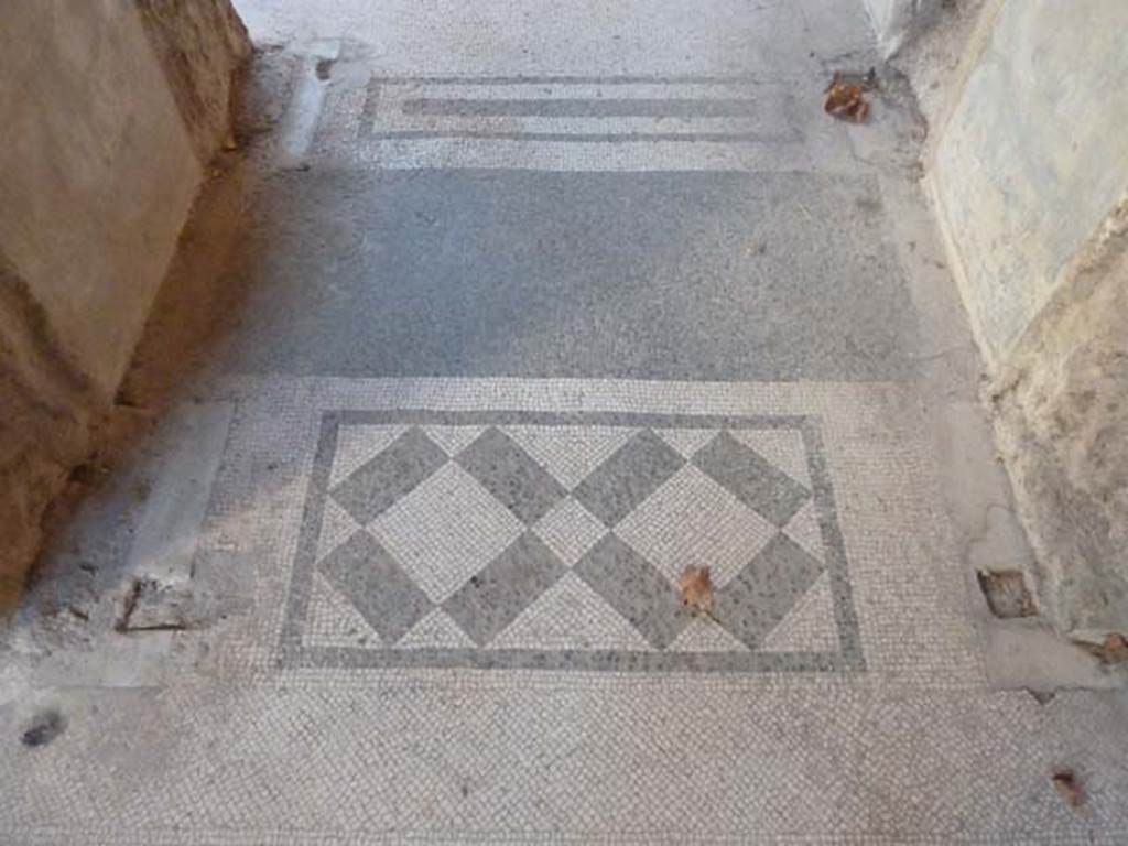 Villa San Marco, Stabiae, September 2015. Room 24, vestibule leading into room 25, mosaic thresholds.