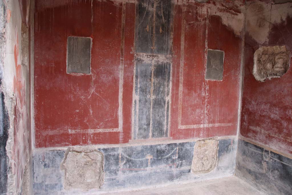 Villa San Marco, Stabiae, September 2019. Room 25, alcove on west side. Photo courtesy of Klaus Heese.