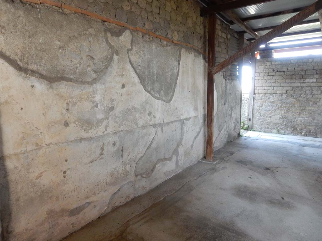 Villa San Marco, Stabiae, June 2019. Room 48, looking north along west wall. Photo courtesy of Buzz Ferebee