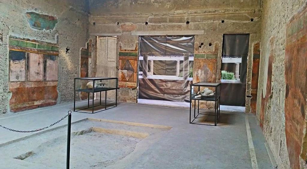 Villa of Mysteries, Pompeii. c.2015-2017. Room 64, looking east across atrium. Photo courtesy of Giuseppe Ciaramella.