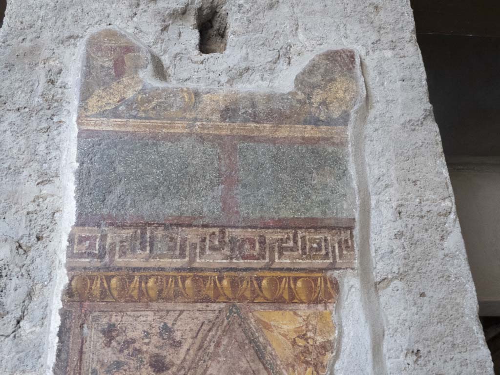 Villa of Mysteries, Pompeii. September 2017. Room 64, detail of flooring near south wall.
Foto Annette Haug, ERC Grant 681269 DÉCOR.
