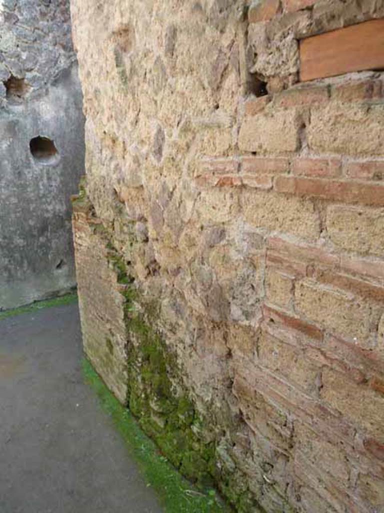 Villa of Mysteries, Pompeii. May 2010. Room 43, site of stairs to upper floor on south wall.