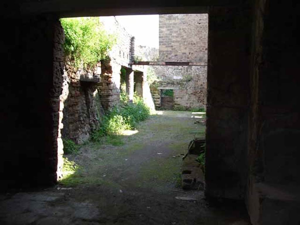 Villa of Mysteries, Pompeii. May 2010. Looking south into room 59, from vestibule entrance.