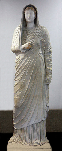 Villa of Mysteries, Pompeii. Statue of Livia found in north-east corner of peristyle. Now in Naples Archaeological Museum.  Inventory number 4400.