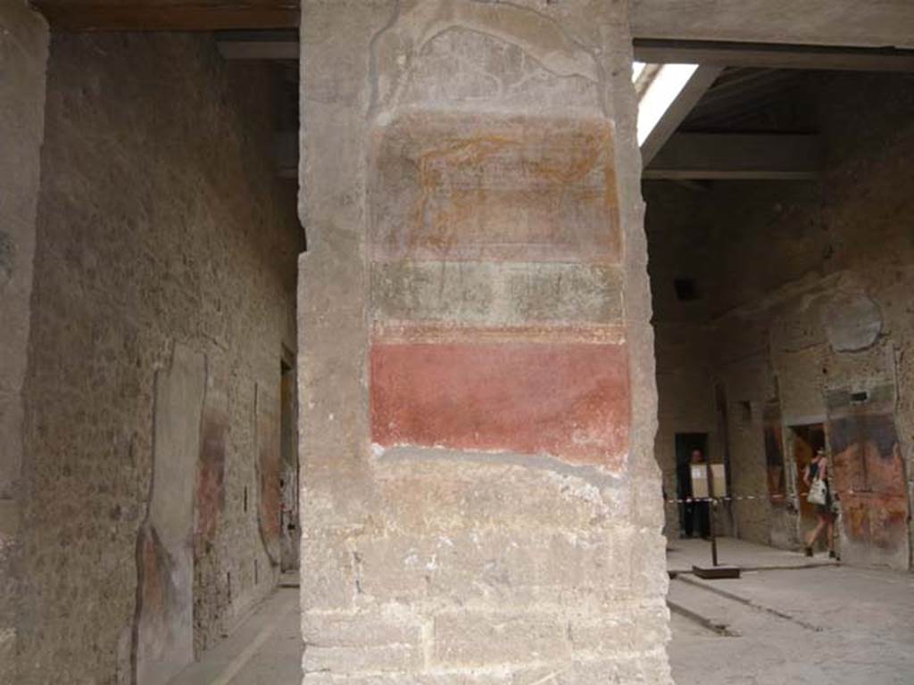 Villa of Mysteries, Pompeii. May 2006. Peristyle A, looking north from near doorway to room 7.