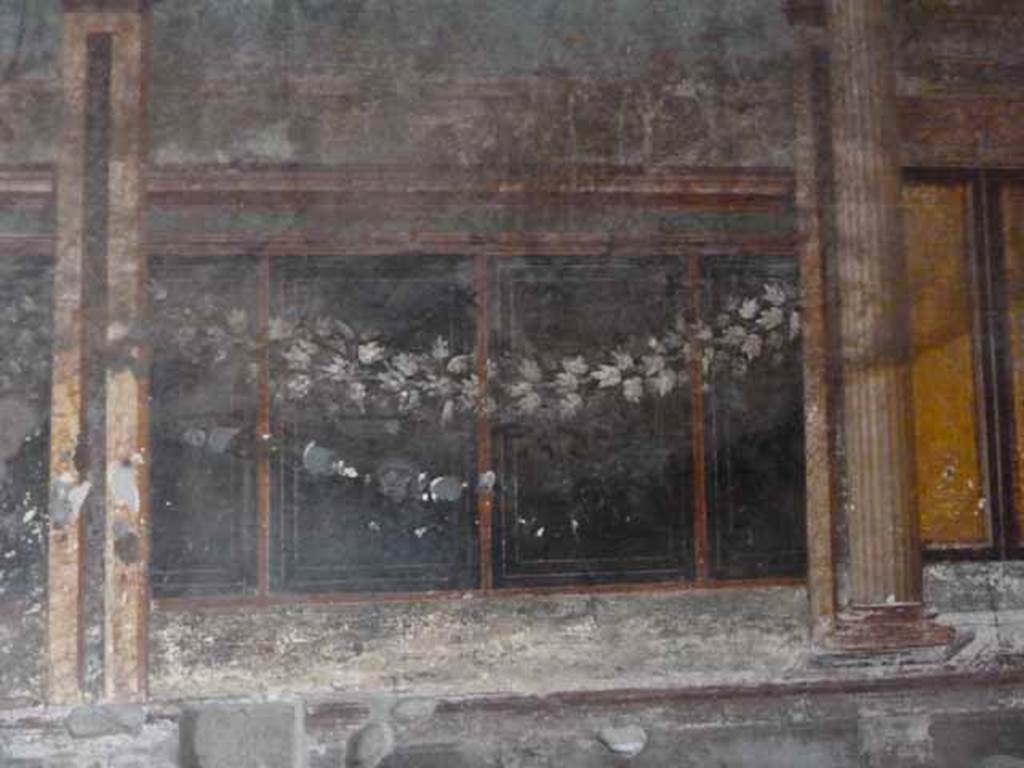 Villa of Mysteries, Pompeii. 1957.  Room 6, detail of painted garland on west wall. Photo by Stanley A. Jashemski.
Source: The Wilhelmina and Stanley A. Jashemski archive in the University of Maryland Library, Special Collections (See collection page) and made available under the Creative Commons Attribution-Non Commercial License v.4. See Licence and use details.
J57f0382
