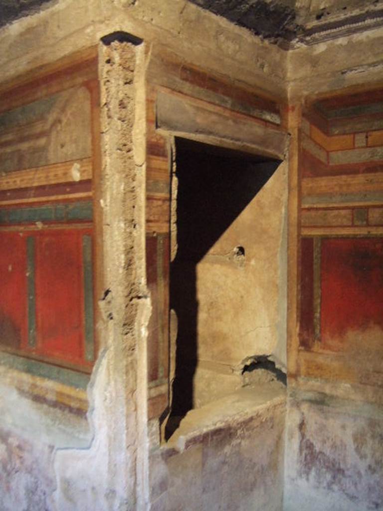 Villa of Mysteries, Pompeii. May 2010. Room 8, north wall.