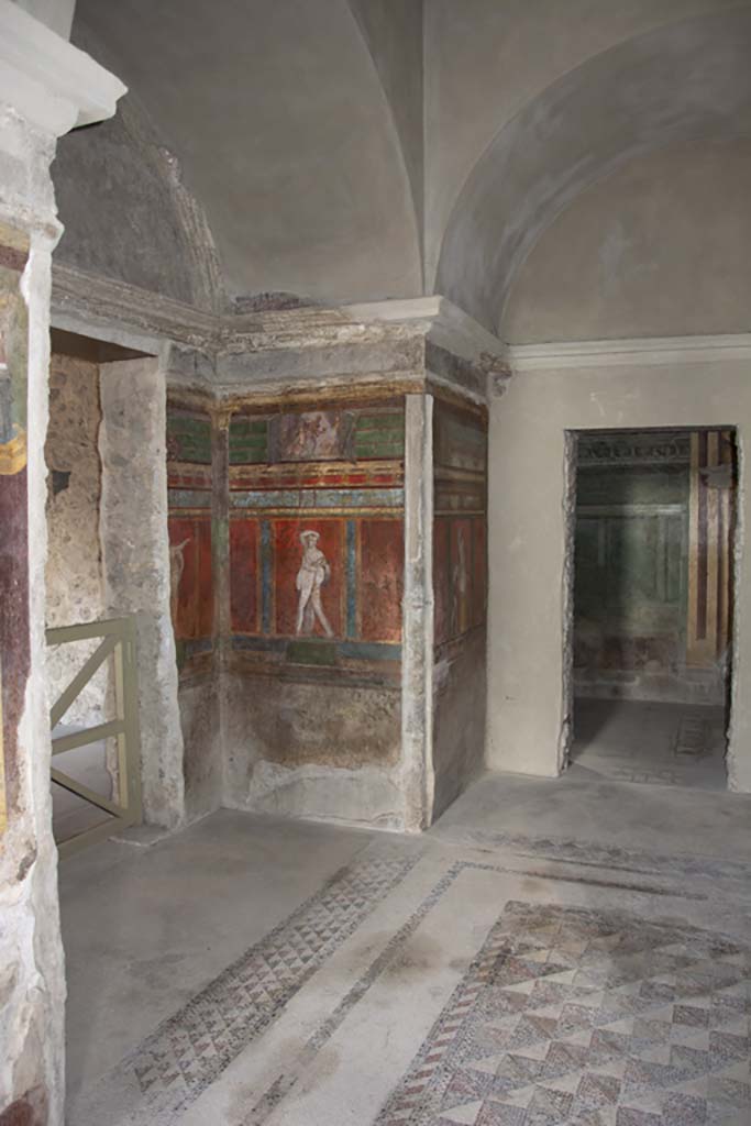 Villa of Mysteries, Pompeii. May 2012. Looking north-east from portico P2.
Room 4, doorway to room 2, north-east corner and doorway to room 3, on right.
Photo courtesy of Buzz Ferebee.
