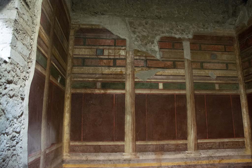 Villa of Mysteries, Pompeii. May 2015. Room 15, west wall of room with second style painting. Photo courtesy of Buzz Ferebee.
