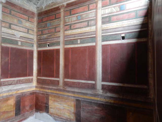 Villa of Mysteries, Pompeii. May 2010. Room 15, north wall.