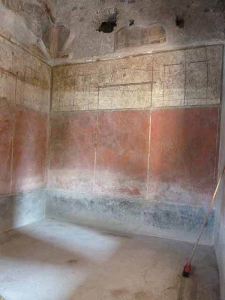 Villa of Mysteries, Pompeii. May 2010. Room 11, south wall from room 12.