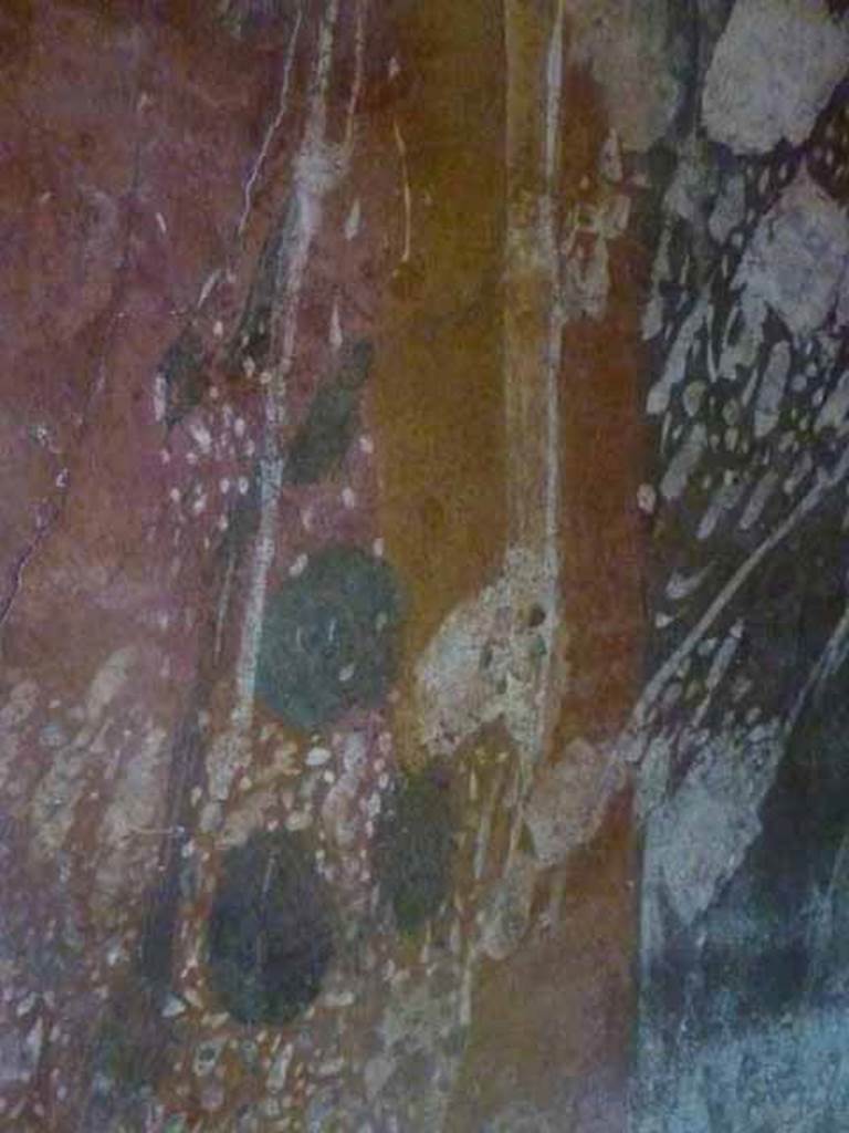 Villa of Mysteries, Pompeii. May 2010. Detail of wall in corridor F3.