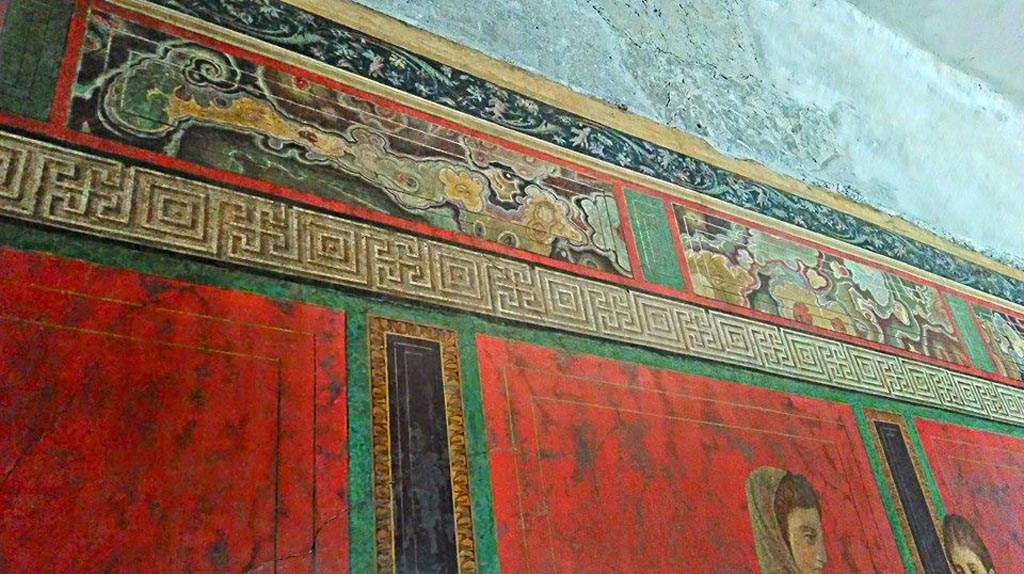 Villa of Mysteries, Pompeii. May 2010. Room 5, detail from north wall.