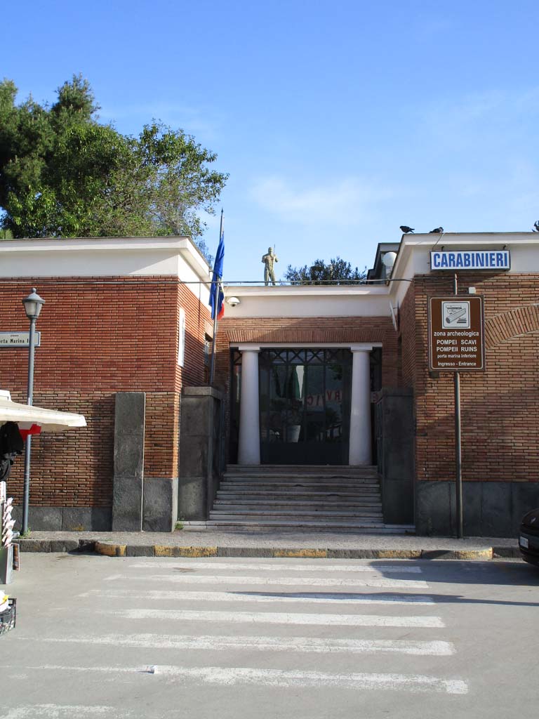 Piazza Esedra, original entrance, Pompeii. April 2019. Photo courtesy of Rick Bauer.