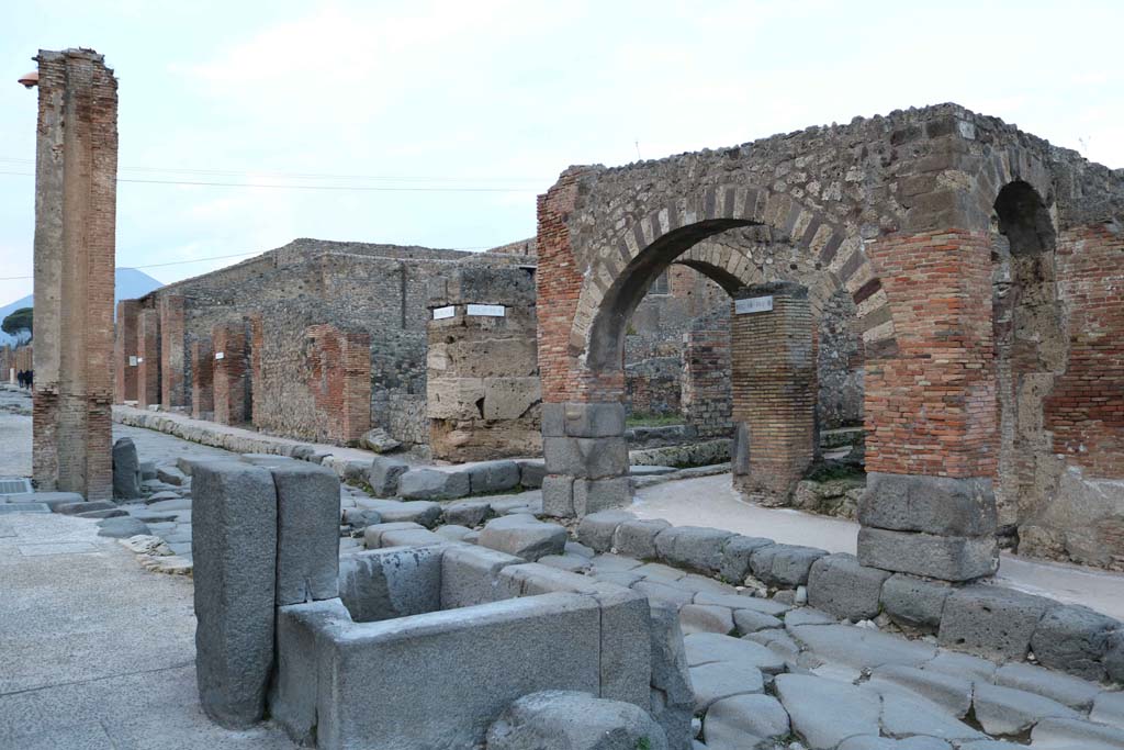 Via Stabiana, east side, Pompeii. December 2018. 
Looking north towards junction with an unnamed vicolo, in centre. Photo courtesy of Aude Durand.



