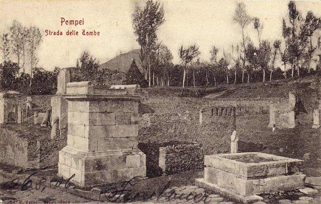 HGE35 Pompeii (front), HGE37 (left) and HGE36 (right). Old postcard by Cotini, c.1906. 
Note the placing of the statues. Photo courtesy of Drew Baker.
