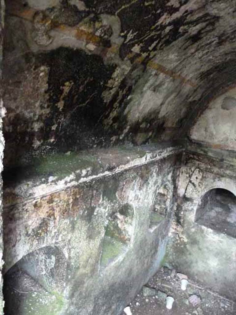 Pompeii Porta Nocera. Tomb 2EN, east wall of interior. May 2010.