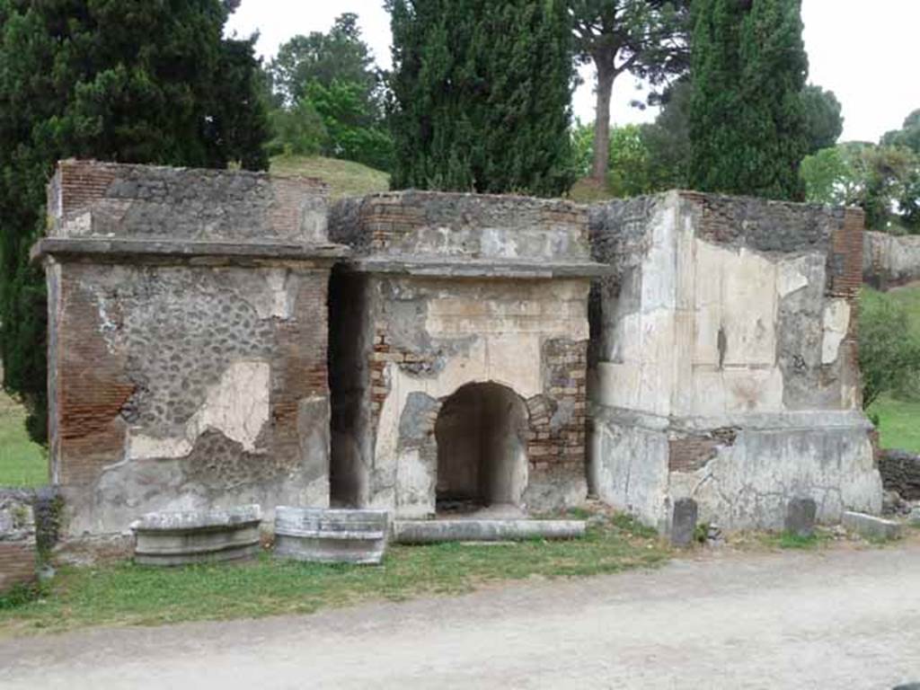 Pompeii Porta Nocera. May 2010. Via delle Tombe, looking north to 10EN, 12EN and 14EN.