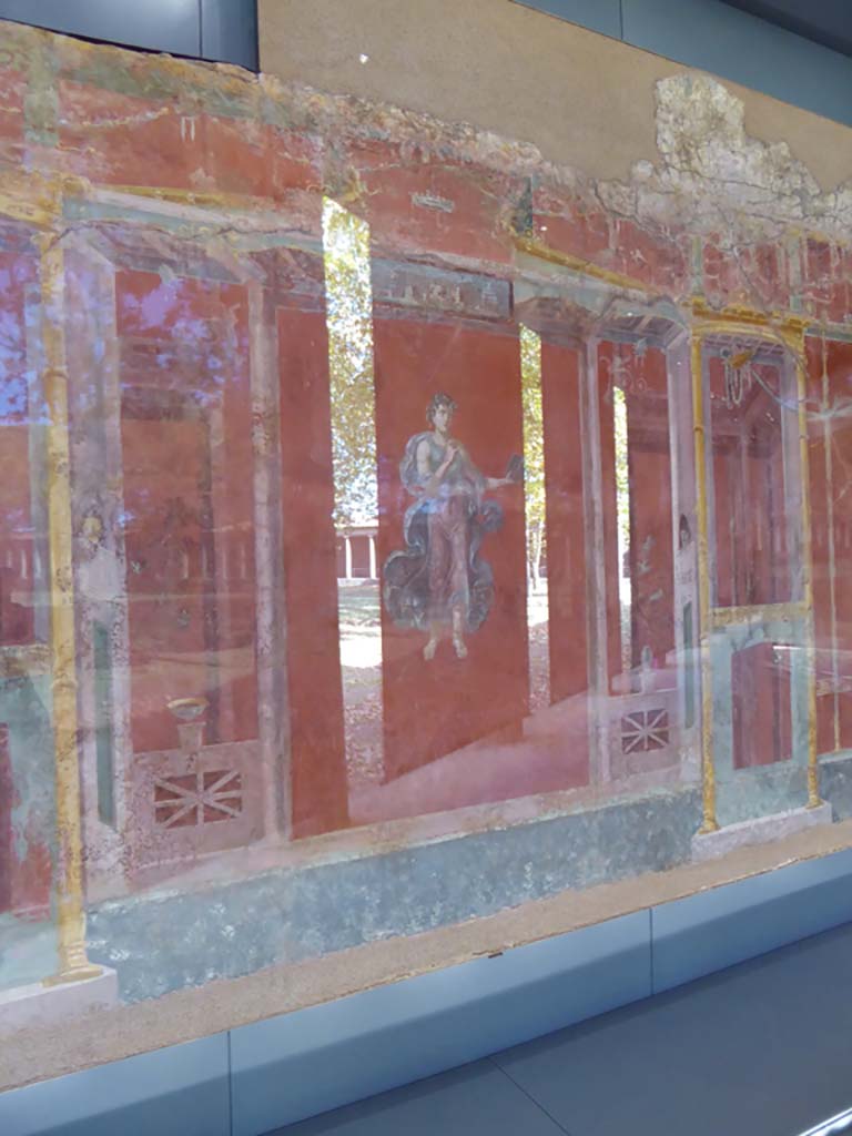 Complesso dei triclini in località Moregine a Pompei. April 2019. Triclinium A, west wall.
Calliope the Muse of eloquence and epic poetry with diptych and pen.
Photo courtesy of Rick Bauer.

Photo courtesy of Rick Bauer.

