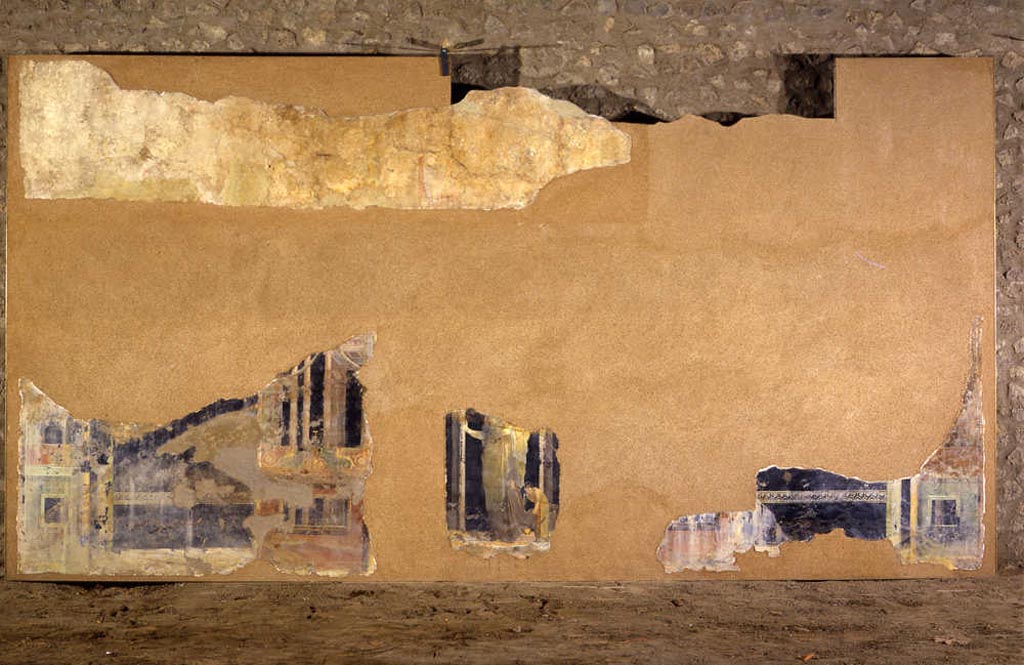 Complesso dei triclini in località Moregine a Pompei. Triclinium B, north wall.