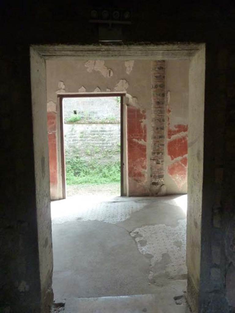 Oplontis, September 2015. Corridor 37, south end, leading onto portico 24.