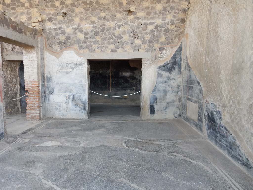 Stabiae, Secondo Complesso, June 2019. Room 17, looking towards south wall. Photo courtesy of Buzz Ferebee.

