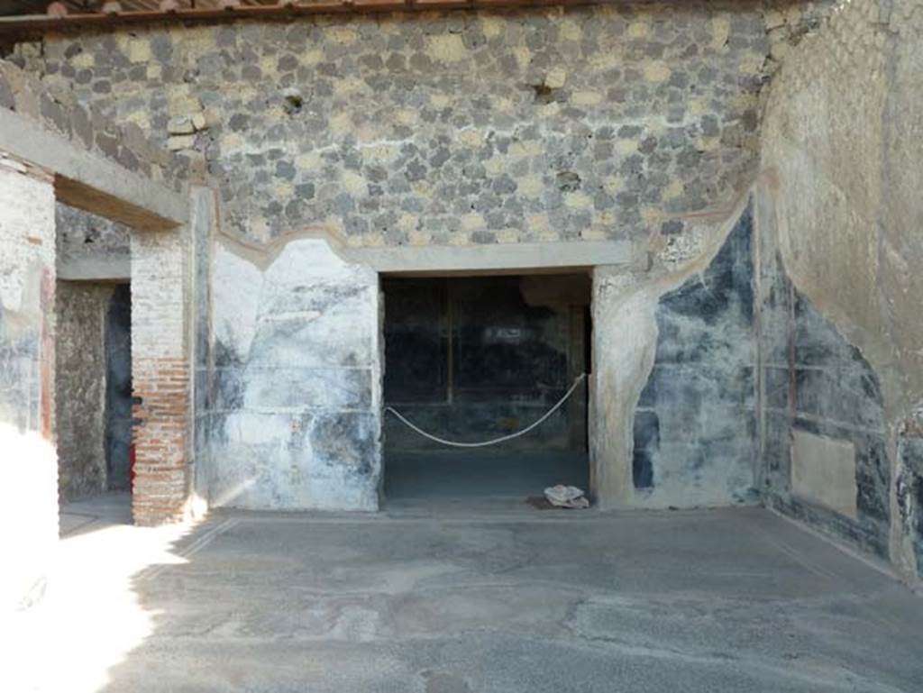 Stabiae, Secondo Complesso, September 2015. Room 17, south wall.