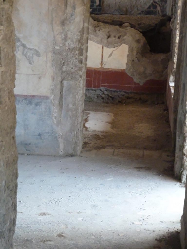 Stabiae, Villa Arianna, September 2015. 
Looking south through doorway across room N, and into room O.

