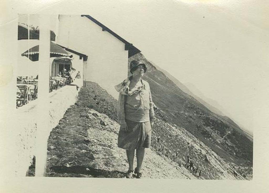 Vesuvius, 1928. Photo taken by the restaurant. Photo courtesy of Rick Bauer.