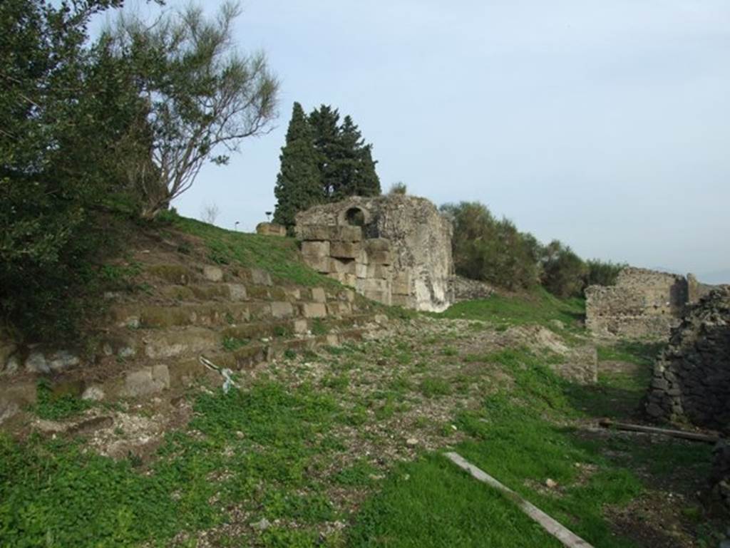 Pompeii walls. December 2007. Looking east towards city walls and Tower XII. 
