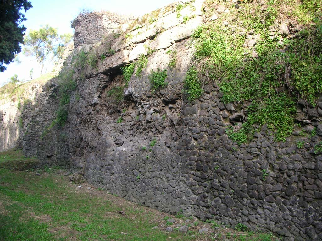 City Walls on north side of Pompeii. May 2010. Looking east towards vaulted room of Tower XII. Photo courtesy of Ivo van der Graaff.